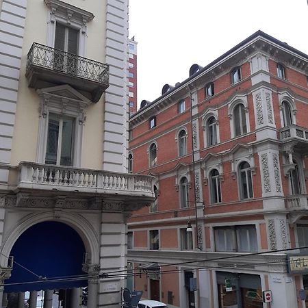 Centralissimo Grazioso Monolocale Турин Экстерьер фото