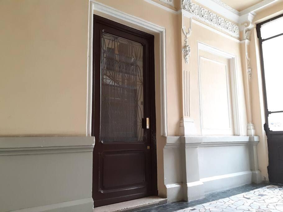 Centralissimo Grazioso Monolocale Турин Экстерьер фото