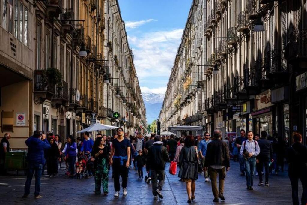 Centralissimo Grazioso Monolocale Турин Экстерьер фото