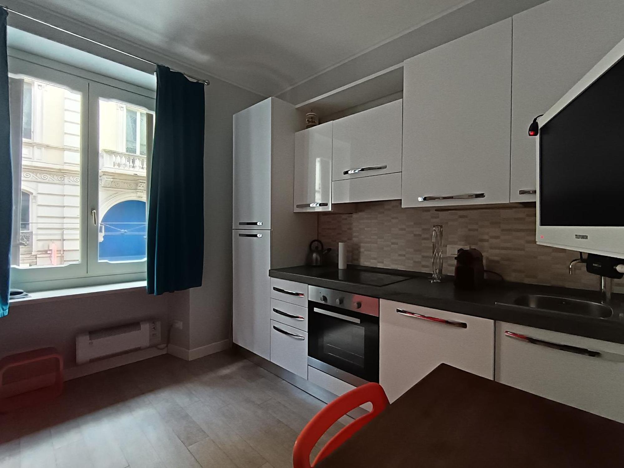 Centralissimo Grazioso Monolocale Турин Экстерьер фото
